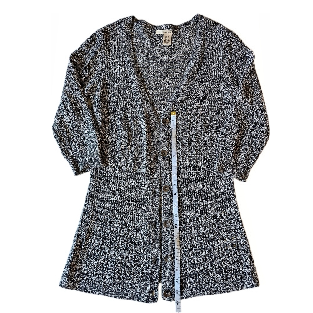 DKNY Loose Knit Deep V Neck Black White Buttoned Cardigan DKNY - Picture 7 of 16